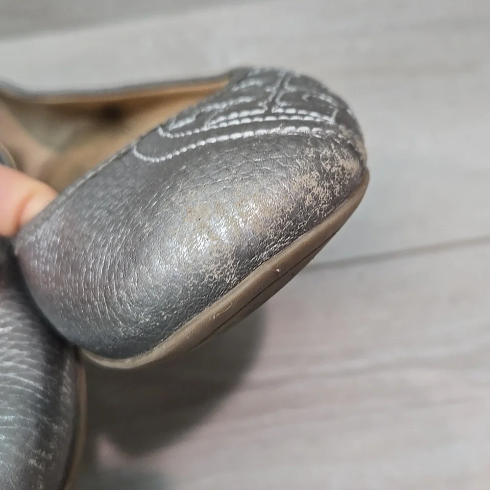 Tory Burch Womens Ruby Pewter silver Logo Flats Ballet shoes sz 9M